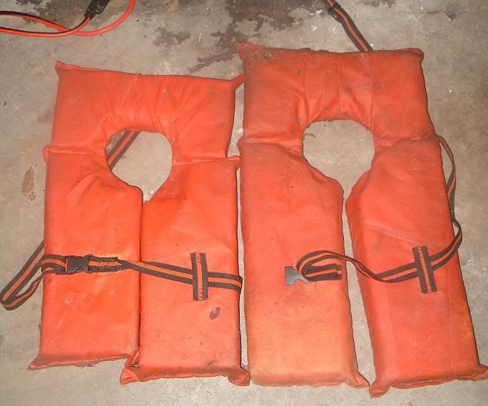 life jacket photo: Life Jackets 015.jpg