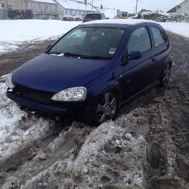 How to prevent you front wheel arch trims falling off! *Tutorial