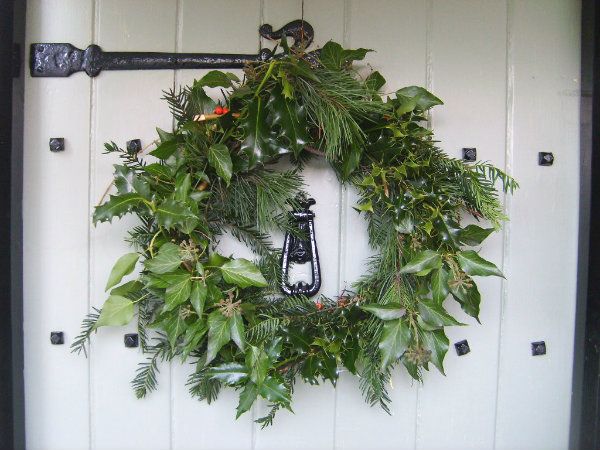 Wreath2012_zps43ee3111.jpg