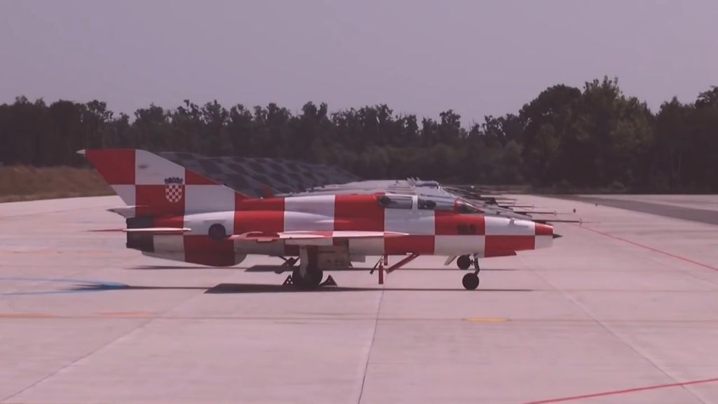 Croat%20MiG%2021_zps0pnb0o8p.jpg