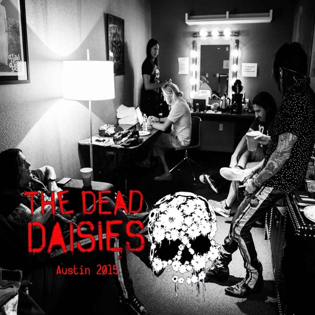 photo The Dead Daisies-Austin 2015 front_zpsrfhpklrd.jpg