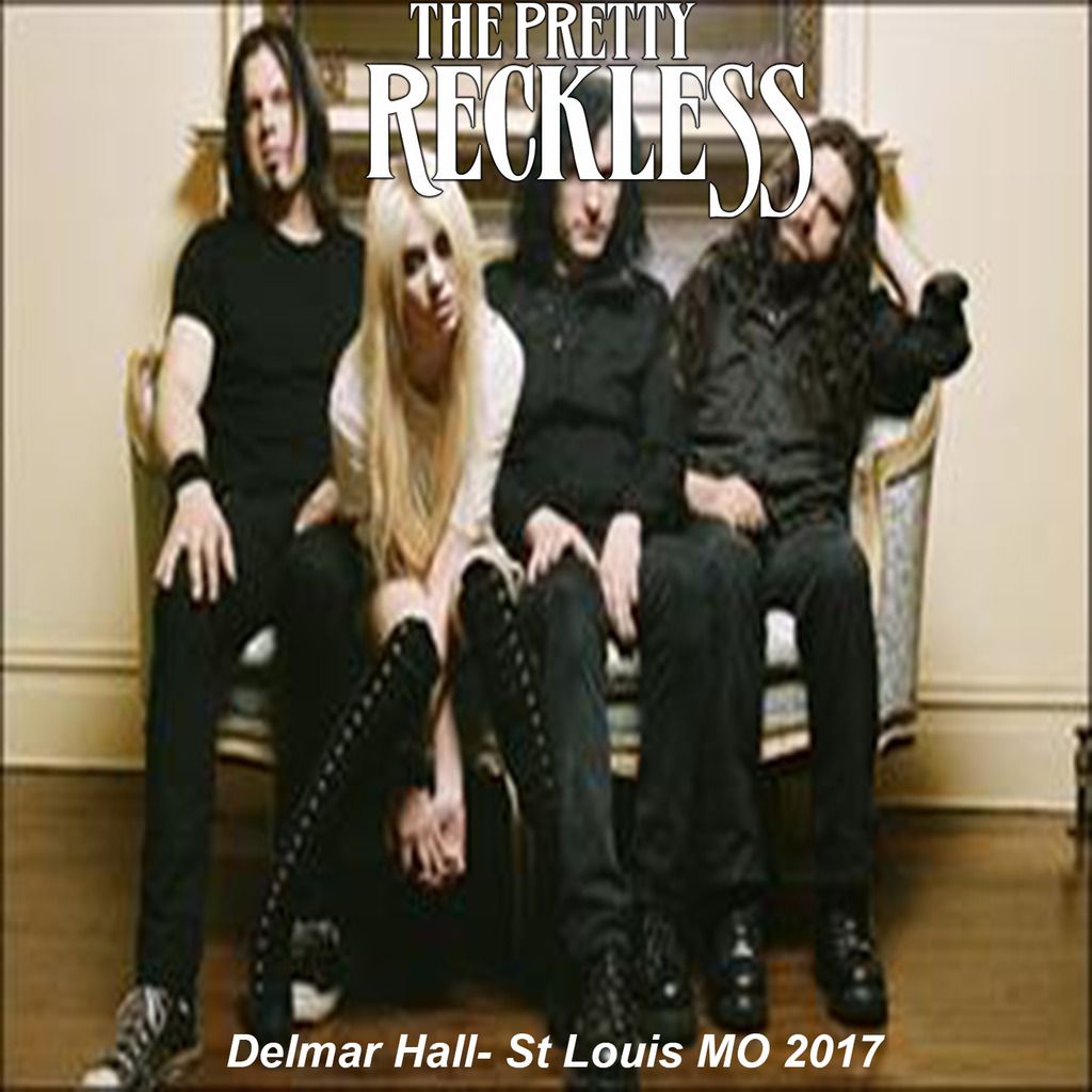 photo Pretty Reckless 2017-05-11 St Louis F_zpsavi7cdis.jpg