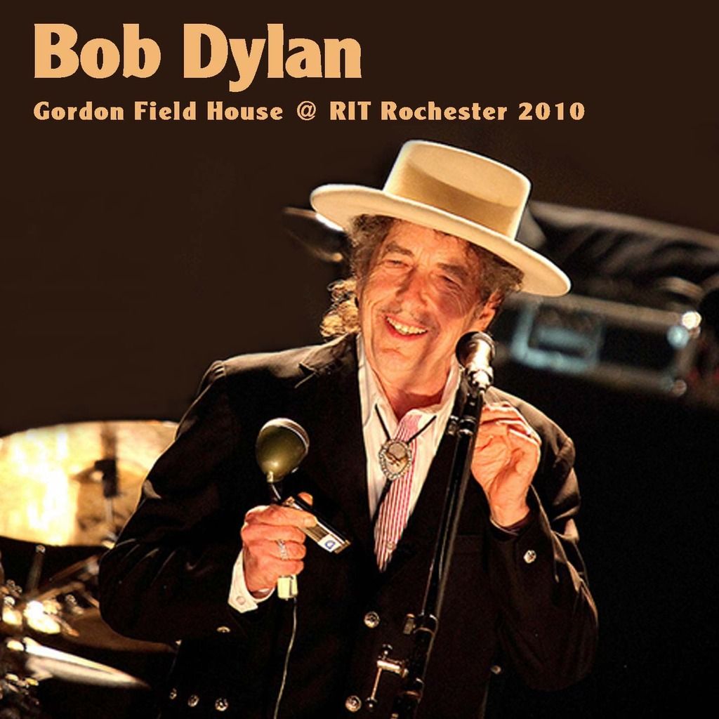 photo Bob Dylan-Rochester 2010 front_zpsaaqbbe7v.jpg