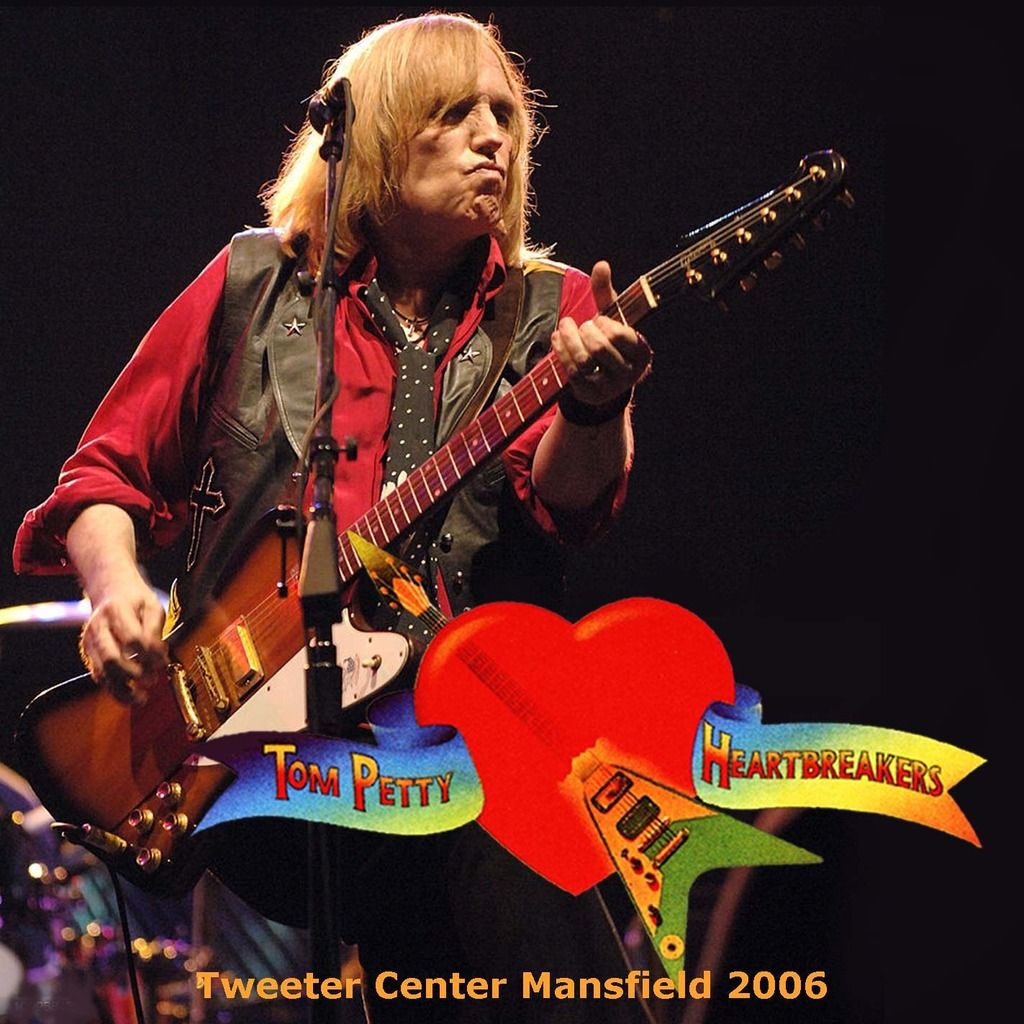 photo Tom Petty-Mansfield 2006 front_zpsmzvxzq9c.jpg