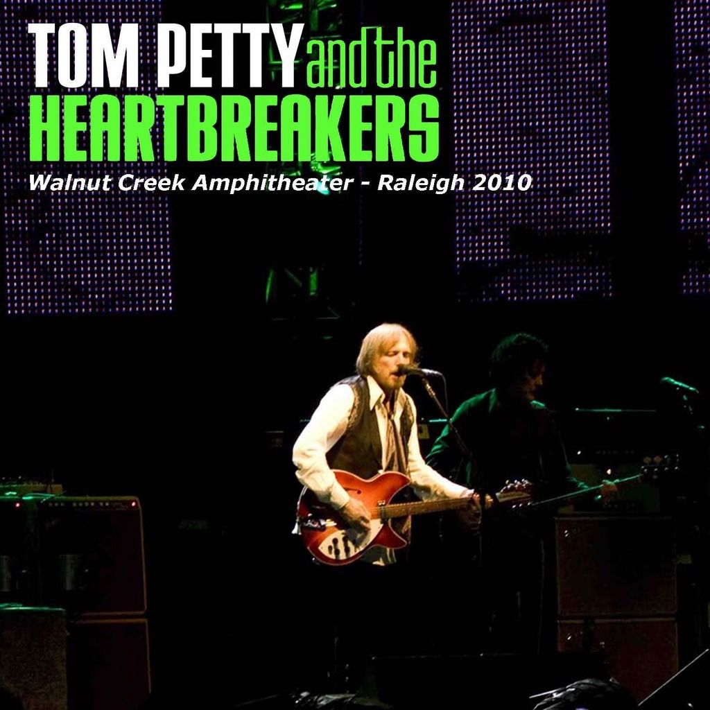 photo Tom Petty-Raleigh 2010 front_zpsnmwalgnr.jpg